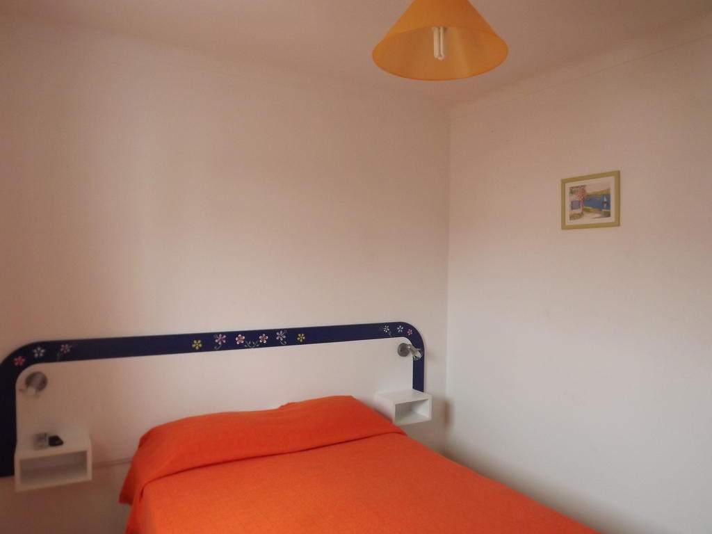 Residencia Laranjeira Hotel Odeceixe Room photo